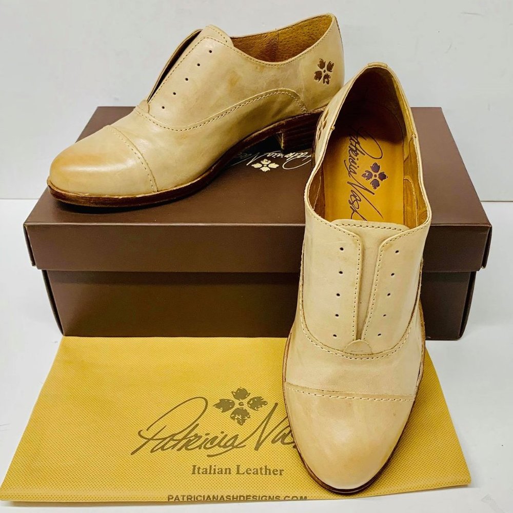 Patricia Nash GIOVANNA STONE Women's Flat shoes